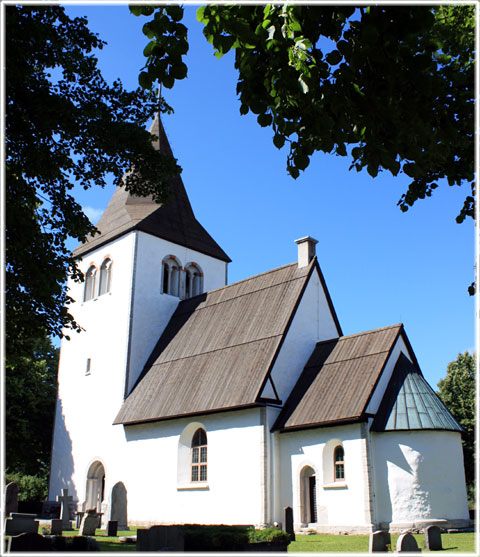 Gotland, Akebäck kyrka - foto: Bernt Enderborg