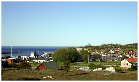 Herrviks fiskehamn, gästhamn - foto: Bernt Enderborg