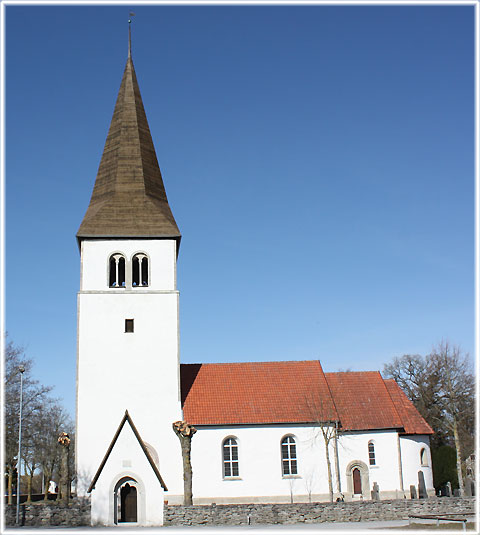 Hemse kyrka - foto: Bernt Enderborg