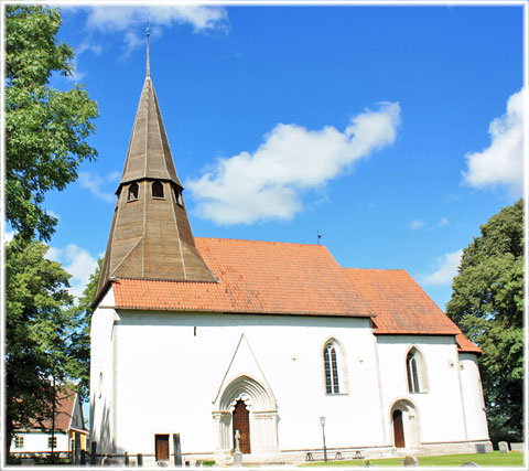 Hogrän kyrka - foto: Bernt Enderborg