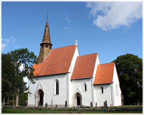 Gotland, Krklingbo kyrka - foto: Bernt Enderborg