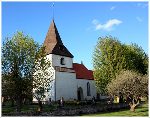 Gotland, Näs kyrka - foto: Bernt Enderborg