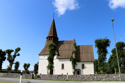 Träkumla kyrka - foto: Bernt Enderborg