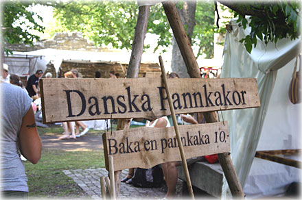 Danska pannkakor på Medeltidsveckan - foto: Bernt Enderborg